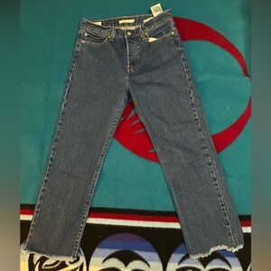 Levi’s Wedgie Straight Jean